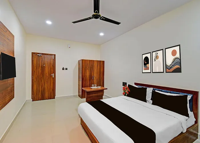 Hotel O Satya Residency