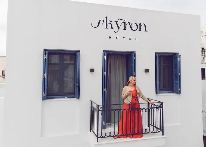 Skyron Hotel
