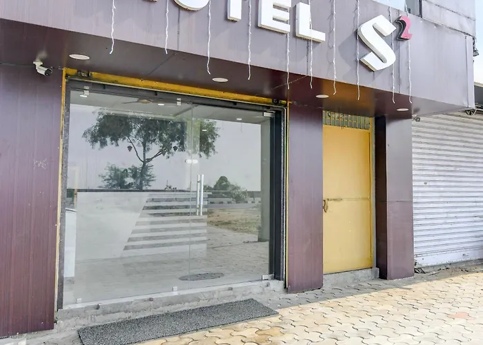 Hotel O S-Square