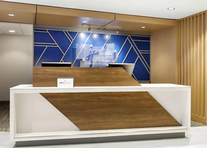 Holiday Inn Express & Suites Lexington South By Ihg