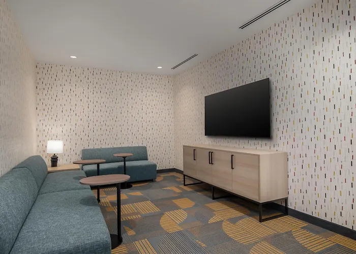 Home2 Suites By Hilton Riverview Tampa