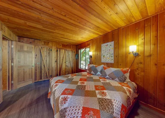 Nana And Papa'S - Lakefront Dog-Friendly Home In Joseph With Amazing Yard Deck