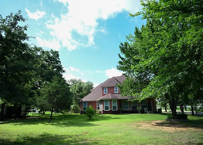 Spacious 5Br Home