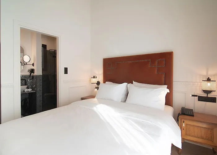 Lord Byron Luxury Suites