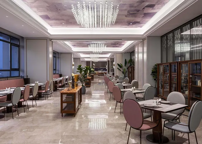 Mercure Qinhuangdao Downtown