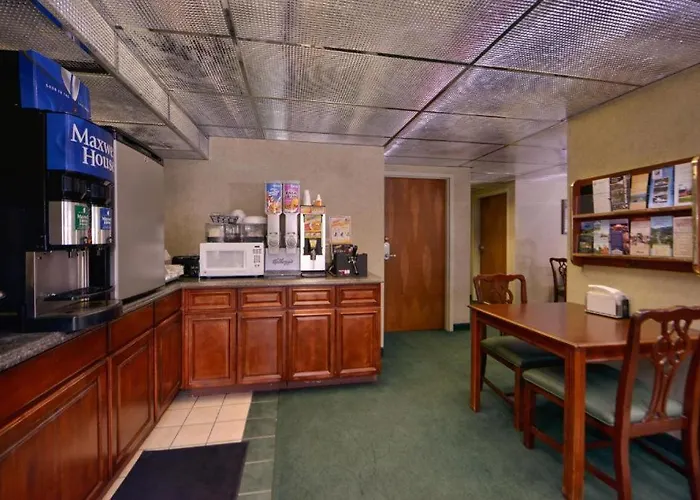 Nations Inn - West Jefferson