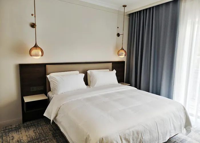 Central Park Hotel 中央公园酒店