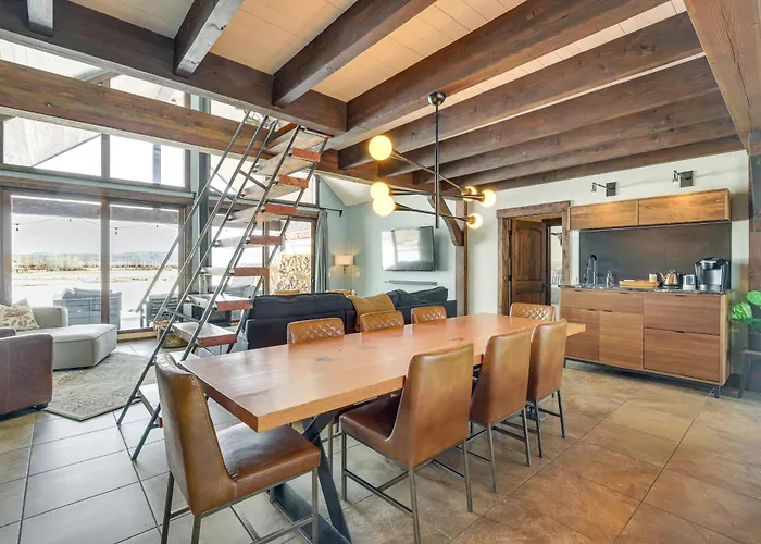 Fish, Hike & Ski: Mtn-View Gunnison Home W/ Sauna