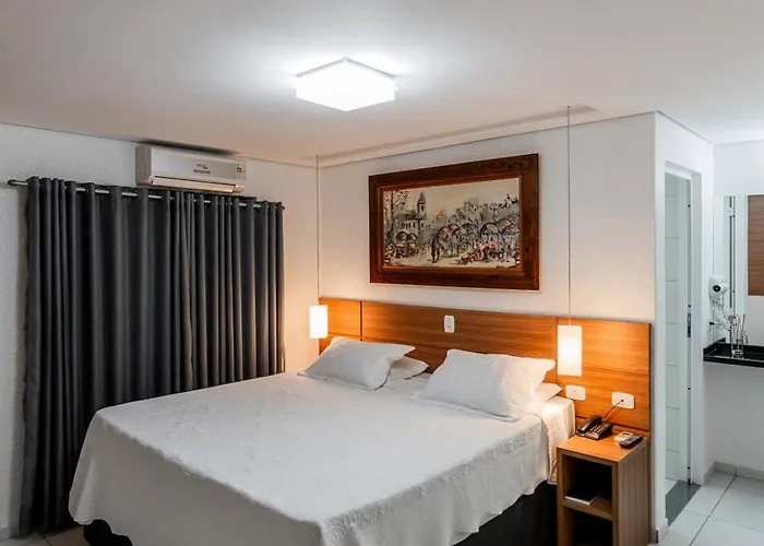 Romas Hotel