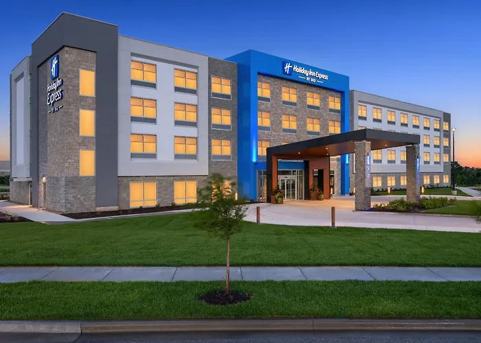 Holiday Inn Express & Suites Overland Park South By Ihg