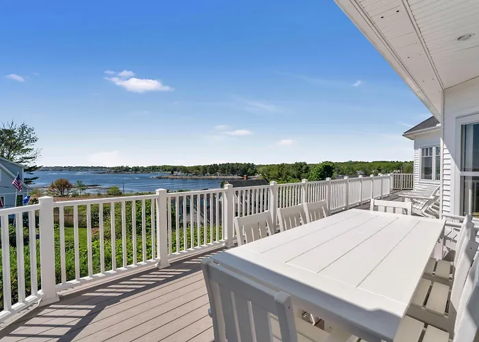 The Hill Dog Friendly Panoramic Ocean Views