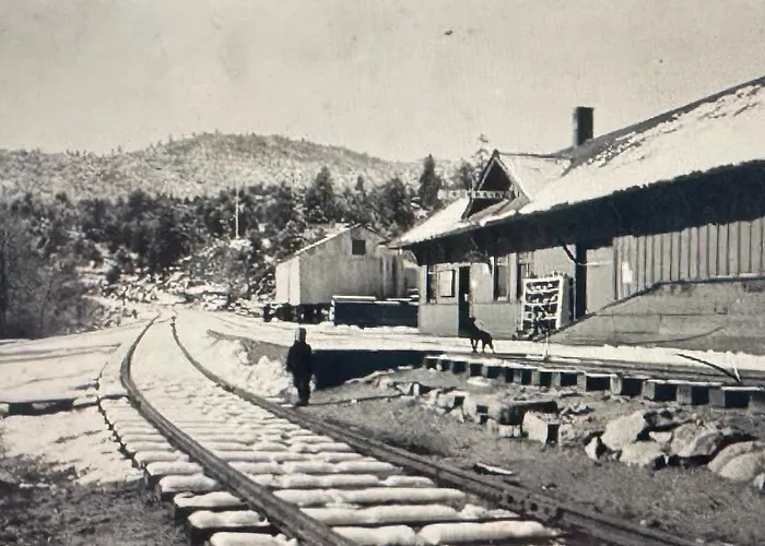 Crown King Depot Sleeper Cars