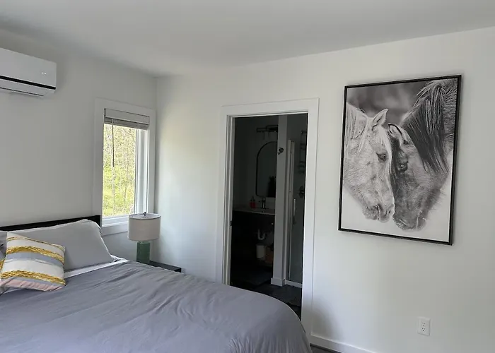 Trailside Cottage Spacious 2Br Near Greenfront