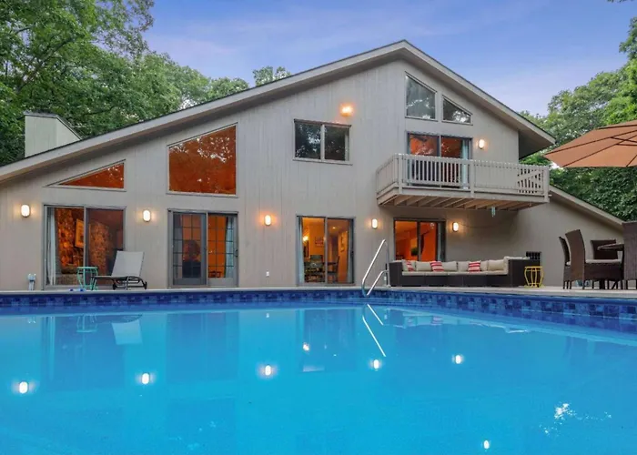Summerlight Estate By Rove Travel - Villa With Pool