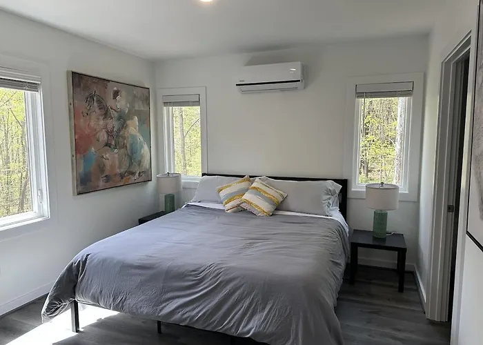 Trailside Cottage Spacious 2Br Near Greenfront