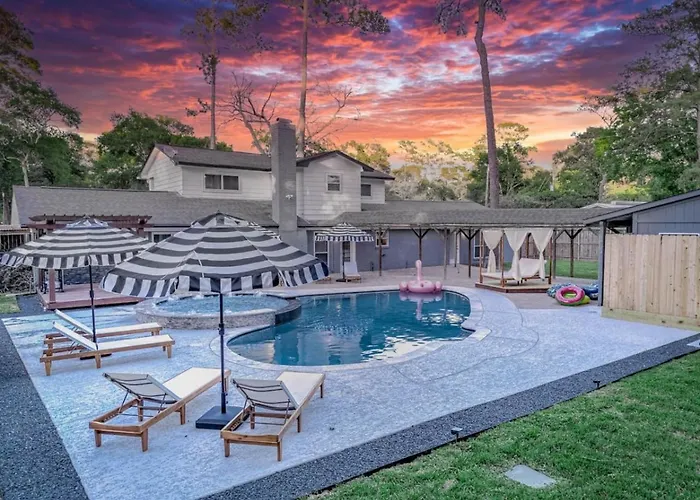 Cypress Resort Home With Pool, Hot Tub And Games
