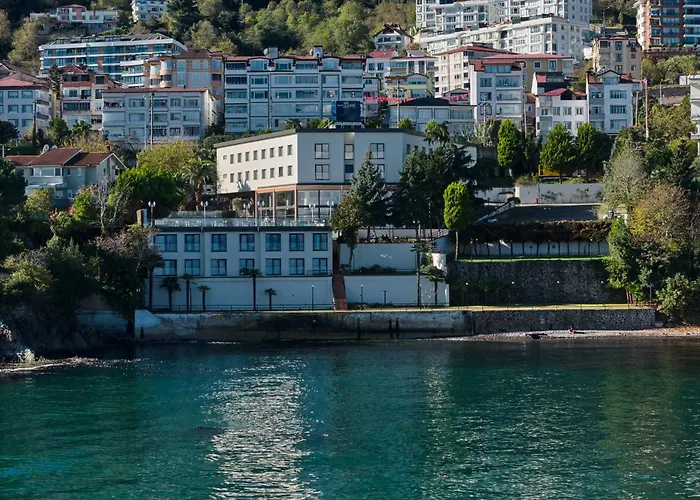 Waveside Hotel
