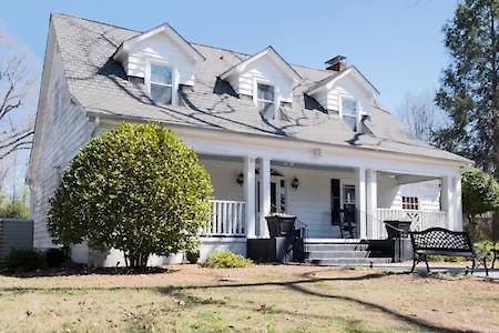 Swamp Rabbit Inn Tr