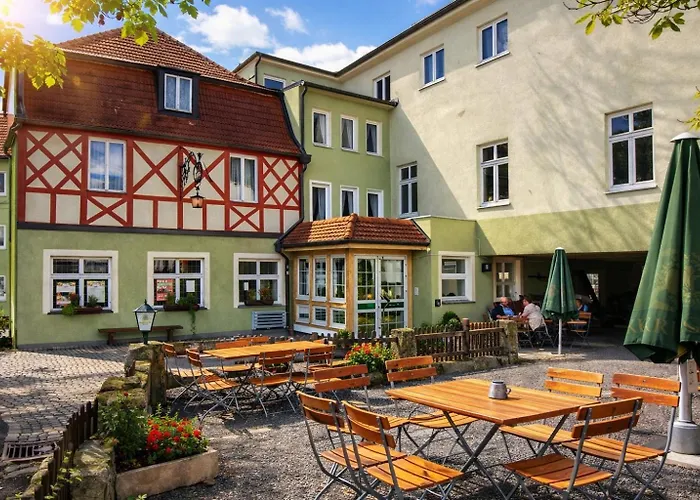 Gruener Baum