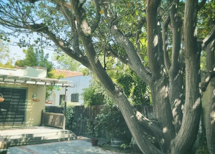 Charming 1924 Casita Hancock Parkhollywood