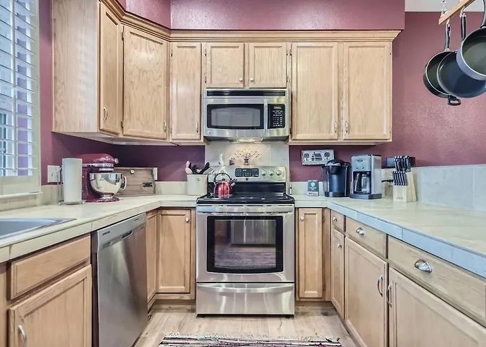 Littleton Executive Townhouse