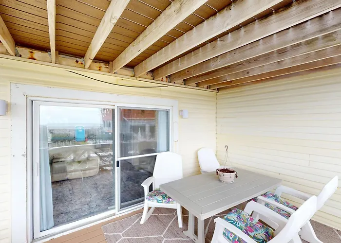Dog-Friendly Beachfront Townhouse With Balcony 2 Bikes W&D