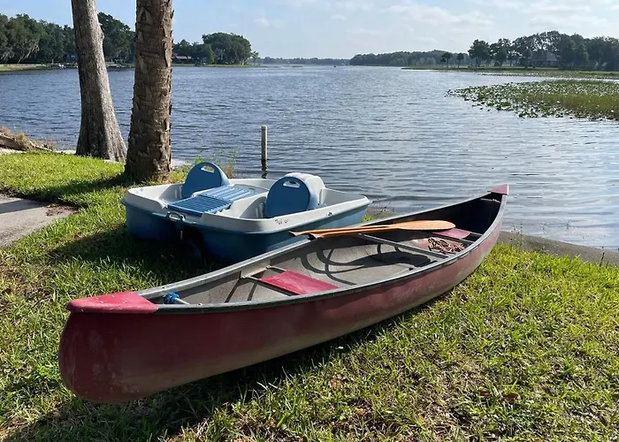 Lake View Retreat