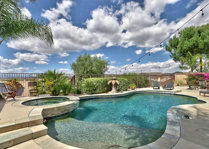 Murrieta Palm Tree Oasis