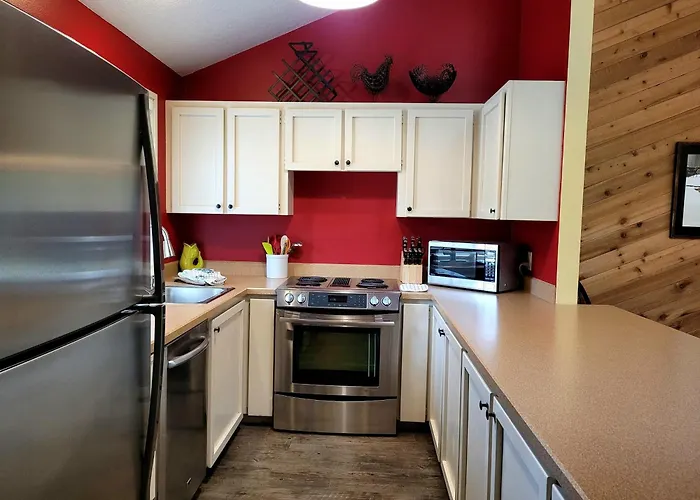 3 Quelah Condo