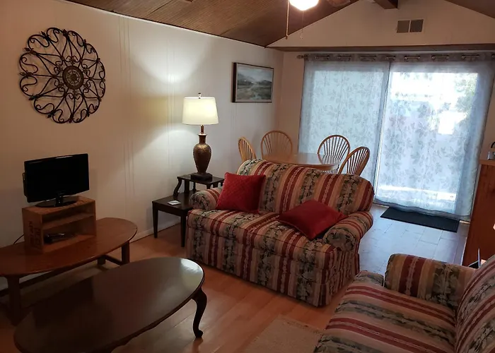 Quiet 500Sf Private Cottage In Belmar Kids & Pets