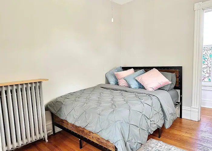 Oakpk/Publictran/2Bd/Sleep6/Wifi/Chgo/Lndry/Garage