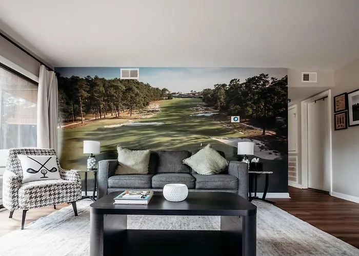 Golf Retreat On Fairway Pinehurst No 3 Walk To Cradle
