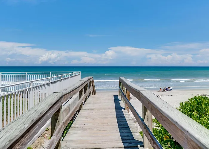Paradise Beach Club - Direct Oceanfront Condos With Heated Pool Pet-Friendly