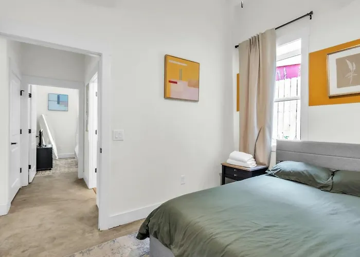 Cozy High Ceiling Hub Of Colors