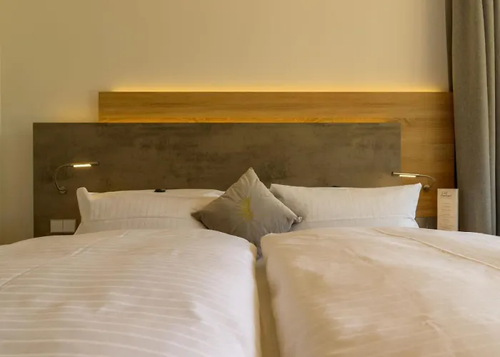 Biosphaerenhotel Graf Eberhard Bei Der Therme Bad Urach