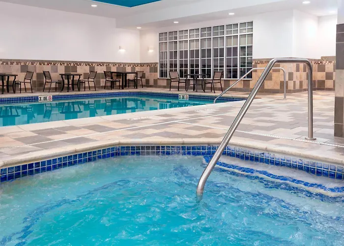 Homewood Suites By Hilton Holyoke-Springfield/North