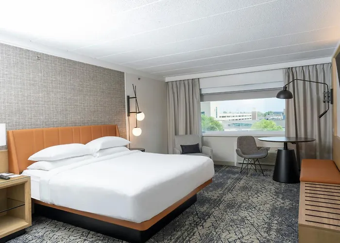 Sheraton Niagara Falls