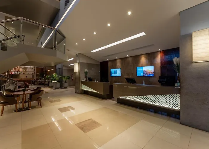 Hotel Deville Prime Cuiaba