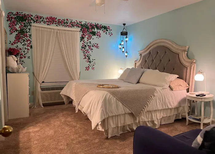 Woodstock Inn Bed & Breakfast