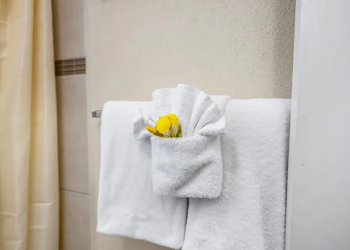 Adulo Apartments