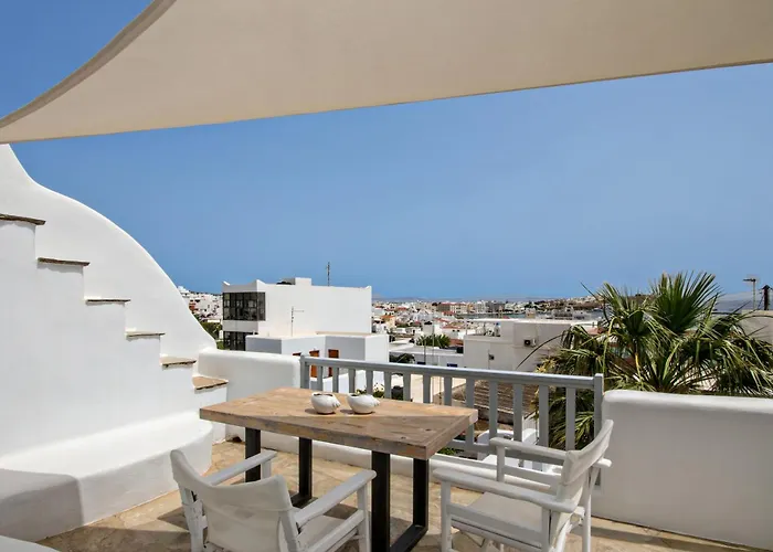Onar Hotel & Suites