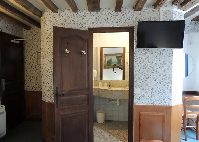 Hotel Du Lys Parijs