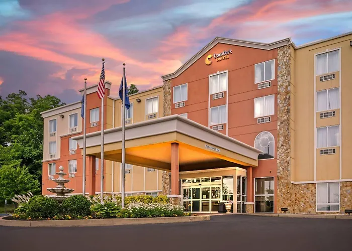 Comfort Suites Near Gettysburg Battlefield Visitor Center