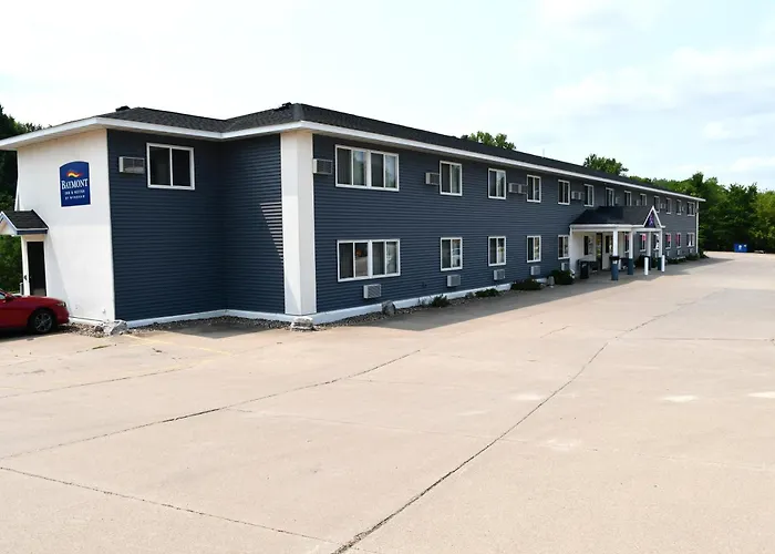 Baymont Inn And Suites By Wyndham Platteville