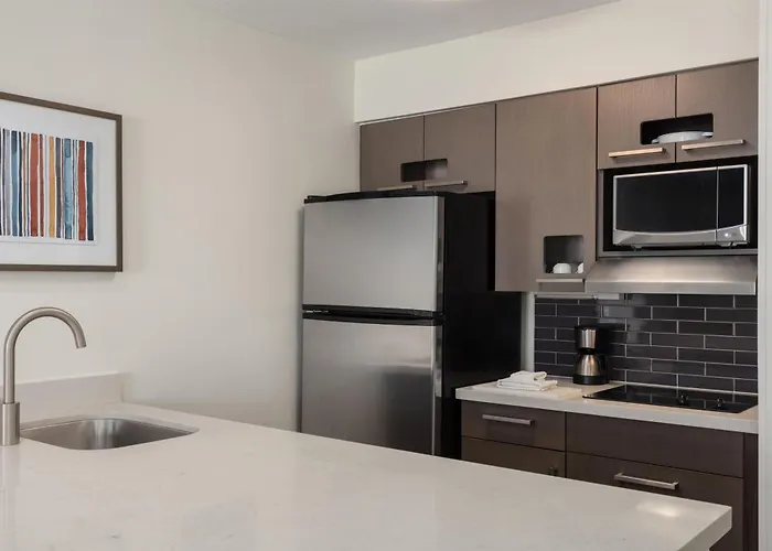 Hyatt House Cypress / Anaheim