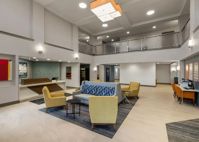 Holiday Inn Express & Suites Rapid City By Ihg
