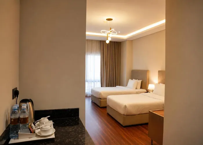 Al Mansour Park Inn Hotel&Apartment