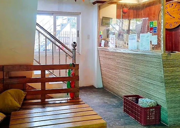 Candice Lucy Hotel Caticlan