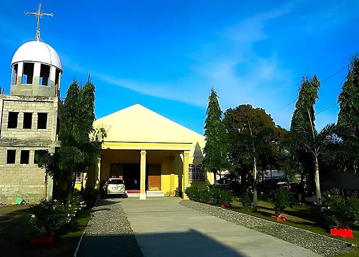 Candice Lucy Hotel Caticlan