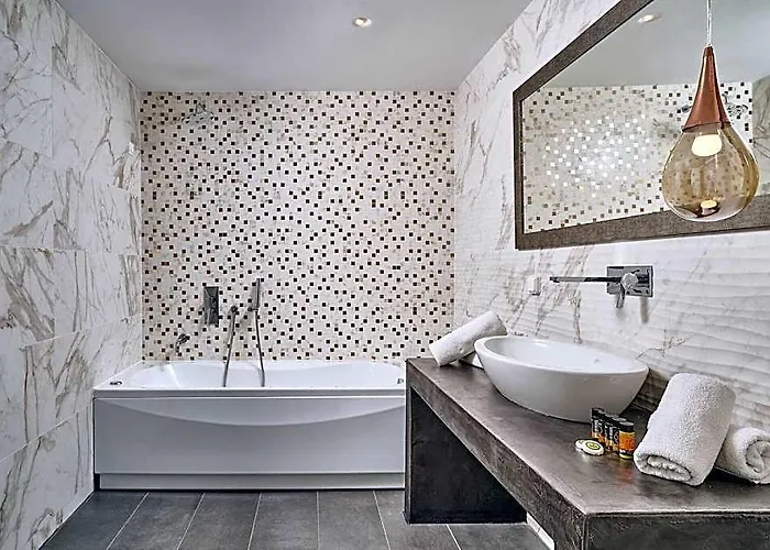 Arte And Mare Luxury Suites And Spa Hotel